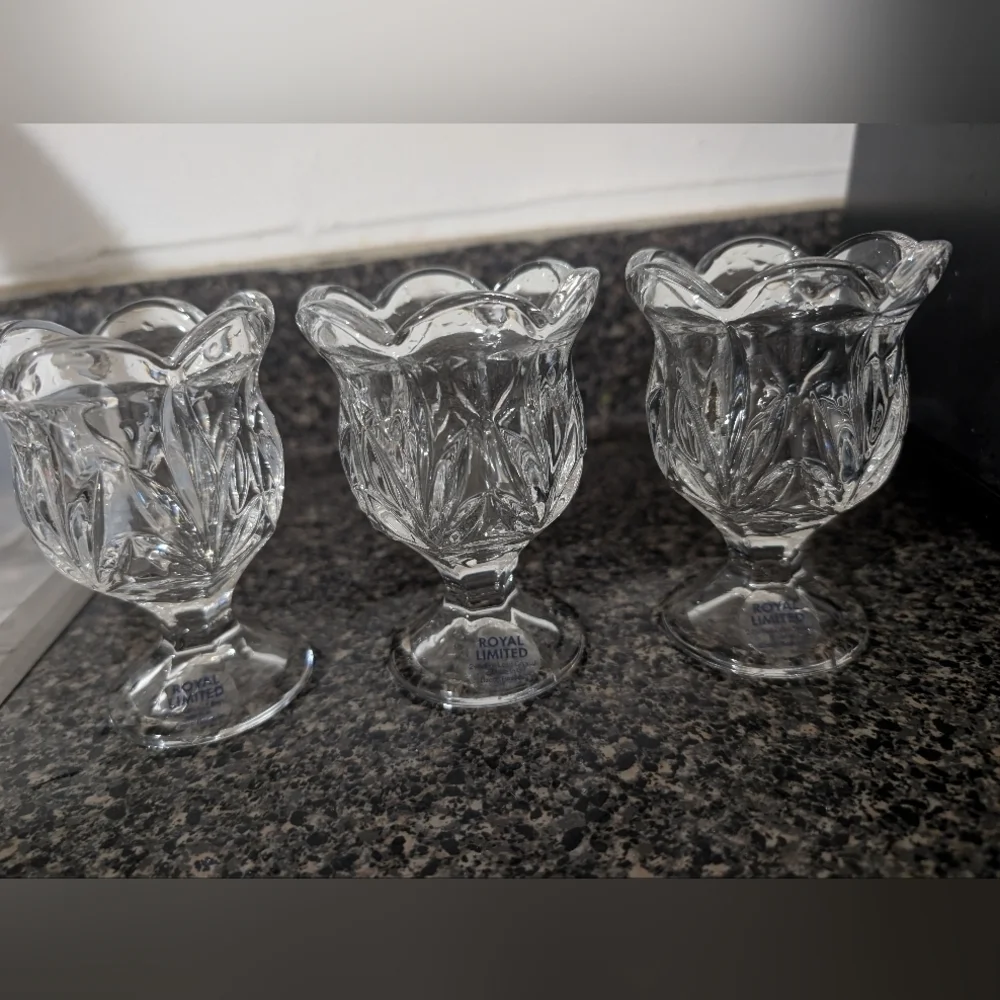 The Limited Crystal Clear Vases Elegant Accents Tulip Design